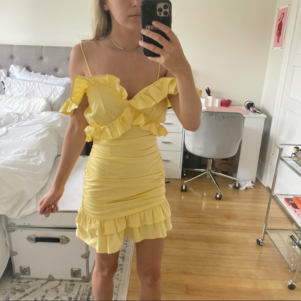Lovers + friends yellow mini dress size xxs